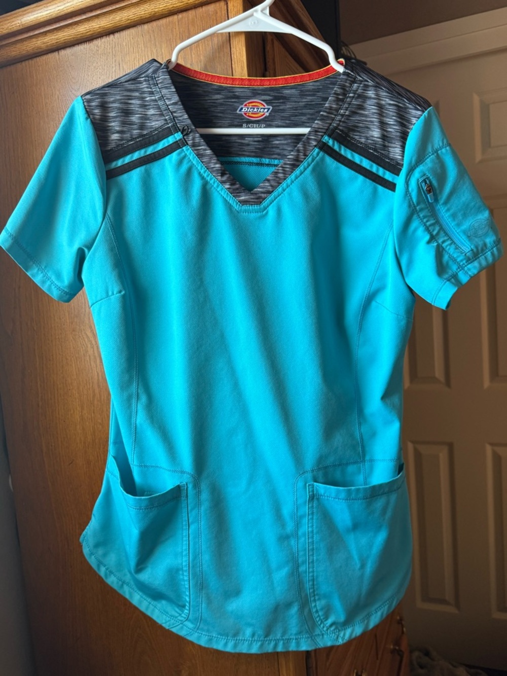 Dickies Teal V-Neck Scrub Top with Heathered Gray Shoulders